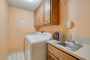 202 Ridgewood Dr, Georgetown, TX 78628 - Photo 19