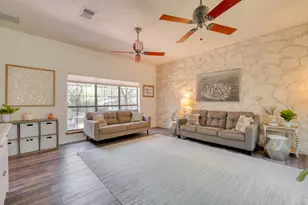 202 Ridgewood Dr, Georgetown, TX 78628 - Photo 7