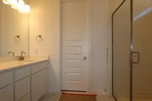 13104 Incline Dr, Austin, TX 78652 - Photo 9