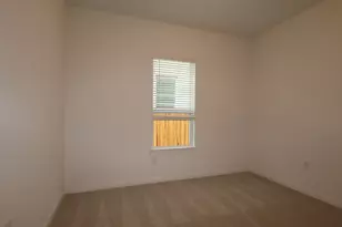 13104 Incline Dr, Austin, TX 78652 - Photo 11
