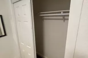 1113 E 3rd St, Austin, TX 78702 - Photo 9