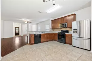 873 Covent Dr, Kyle, TX 78640 - Photo 11