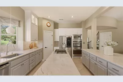 12409 Capella Trail, Austin, TX 78732 - Photo 15