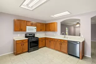 391 Jim Miller Dr, Kyle, TX 78640 - Photo 7