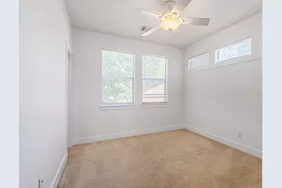 807 E 45 Street, Austin, TX 78751 - Photo 37