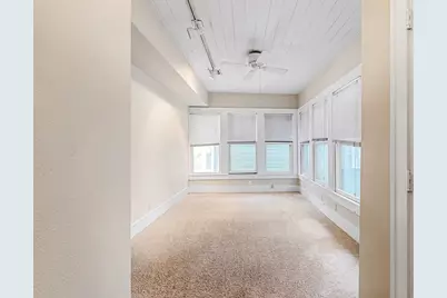 807 E 45 Street, Austin, TX 78751 - Photo 11