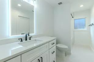 1908 Maple Ave, Austin, TX 78722 - Photo 9