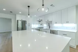 1908 Maple Ave, Austin, TX 78722 - Photo 3