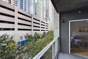 54 Rainey St, Austin, TX 78701 - Photo 15