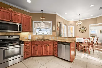 19700 Engelmann Lane, Manor, TX 78653 - Photo 13