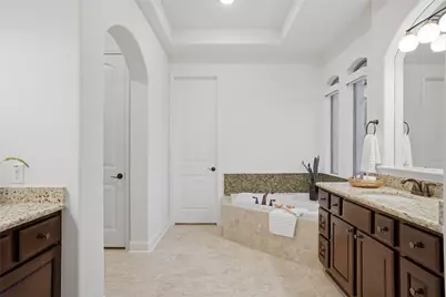 105 Edinburgh Isle Court, Lakeway, TX 78738 - Photo 25