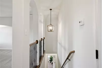 105 Edinburgh Isle Court, Lakeway, TX 78738 - Photo 33