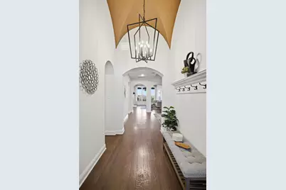 105 Edinburgh Isle Court, Lakeway, TX 78738 - Photo 7