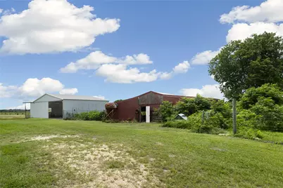 1005 E Buttercup Road, Taylor, TX 76574 - Photo 35