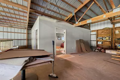1005 E Buttercup Road, Taylor, TX 76574 - Photo 29