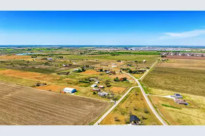 1005 E Buttercup Road, Taylor, TX 76574 - Photo 5