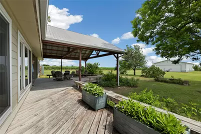 1005 E Buttercup Road, Taylor, TX 76574 - Photo 11