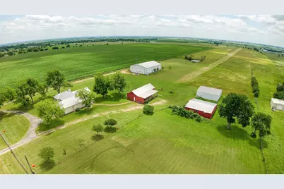 1005 E Buttercup Road, Taylor, TX 76574 - Photo 1