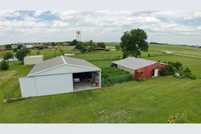 1005 E Buttercup Road, Taylor, TX 76574 - Photo 37