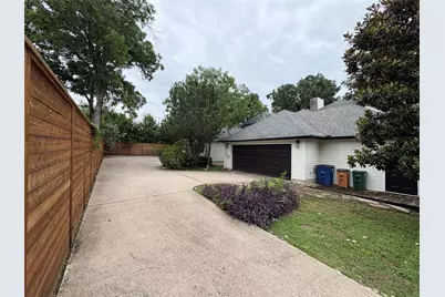 1204 W 39th Street, Austin, TX 78756 - Photo 35