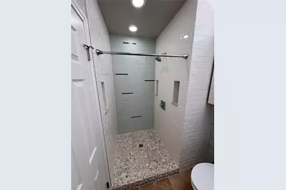 1204 W 39th Street, Austin, TX 78756 - Photo 25