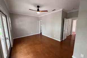 1204 W 39th St, Austin, TX 78756 - Photo 27