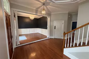 1204 W 39th St, Austin, TX 78756 - Photo 5