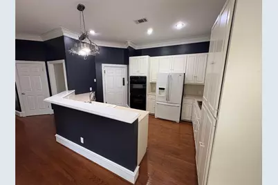 1204 W 39th Street, Austin, TX 78756 - Photo 13