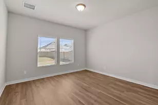 241 Red Tail Hawk Ln, Cedar Creek, TX 78612 - Photo 15