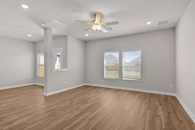 241 Red Tail Hawk Lane, Cedar Creek, TX 78612 - Photo 11
