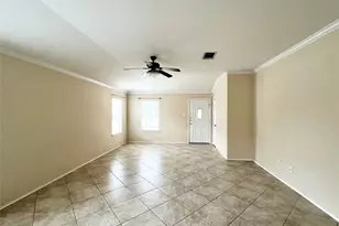 2428 Green Meadows Ln, Buda, TX 78610 - Photo 5