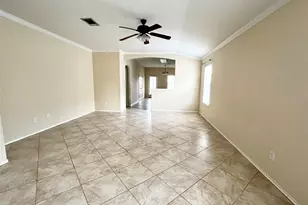 2428 Green Meadows Ln, Buda, TX 78610 - Photo 7