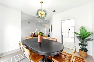 5807 Convict Hill Rd, Austin, TX 78749 - Photo 9