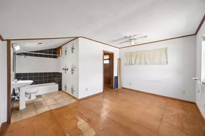 1001 S Gabriel Drive, Leander, TX 78641 - Photo 37