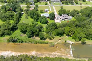 1001 S Gabriel Dr, Leander, TX 78641 - Photo 3