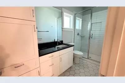1009 Cherico Street #B, Austin, TX 78702 - Photo 9
