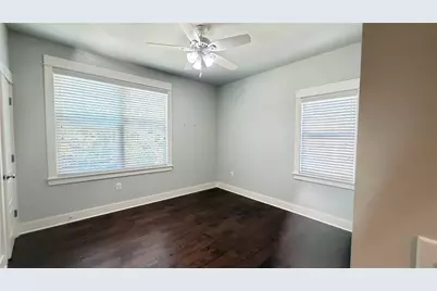 1009 Cherico Street #B, Austin, TX 78702 - Photo 5