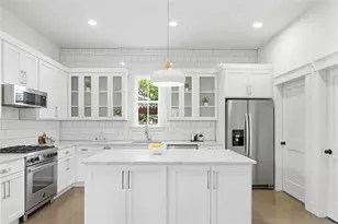 1309 Cedar Ave, Austin, TX 78702 - Photo 5