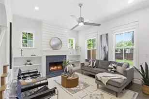 1309 Cedar Ave, Austin, TX 78702 - Photo 1