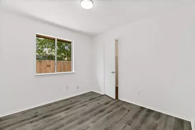 800 Saunders Drive, Round Rock, TX 78664 - Photo 17