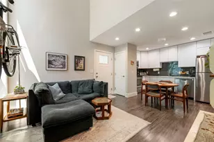 935 La Posada Dr, Austin, TX 78752 - Photo 9