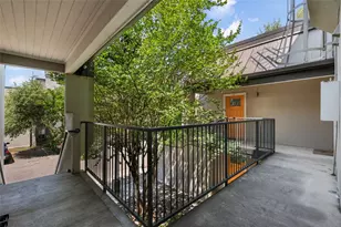 935 La Posada Dr, Austin, TX 78752 - Photo 3