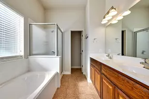 1809 Hidden Springs Path, Round Rock, TX 78665 - Photo 15
