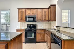 1809 Hidden Springs Path, Round Rock, TX 78665 - Photo 9
