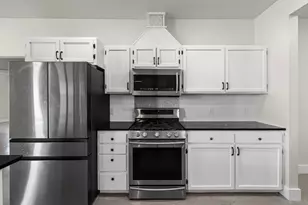 821 Silent Valley Rd, Lockhart, TX 78644 - Photo 9