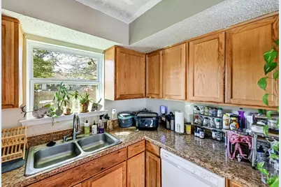 1208 Milford Way, Austin, TX 78745 - Photo 9