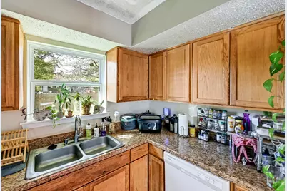 1208 Milford Way, Austin, TX 78745 - Photo 9