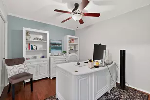 8821 Honeysuckle Trail W, Austin, TX 78759 - Photo 31