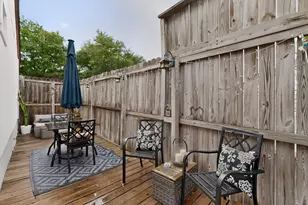 8821 Honeysuckle Trail W, Austin, TX 78759 - Photo 33