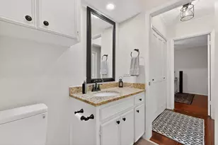 8821 Honeysuckle Trail W, Austin, TX 78759 - Photo 29